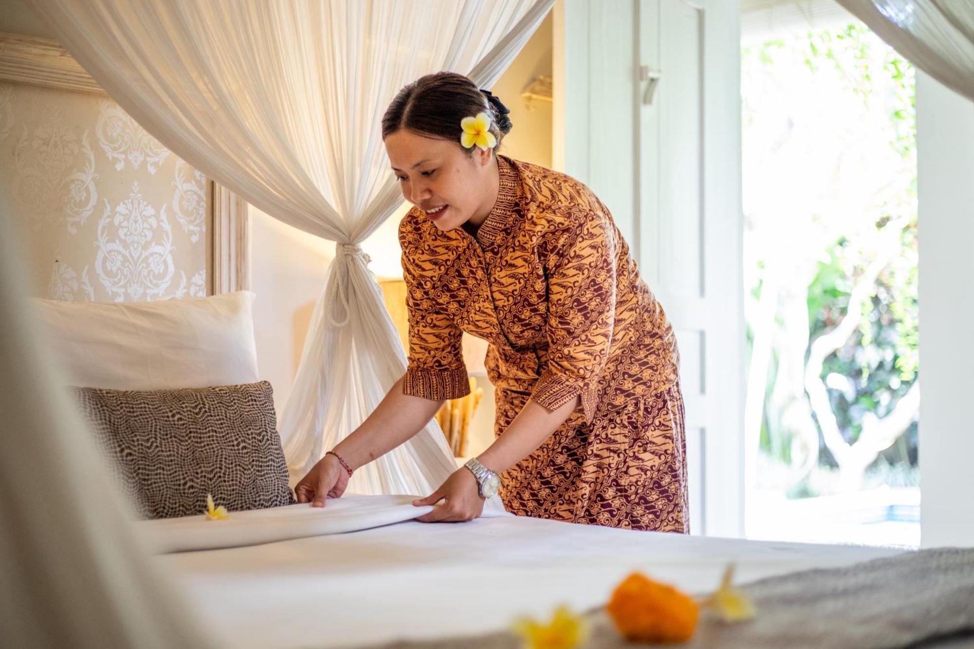 Villa Lodek Deluxe Seminyak  Luaran gambar