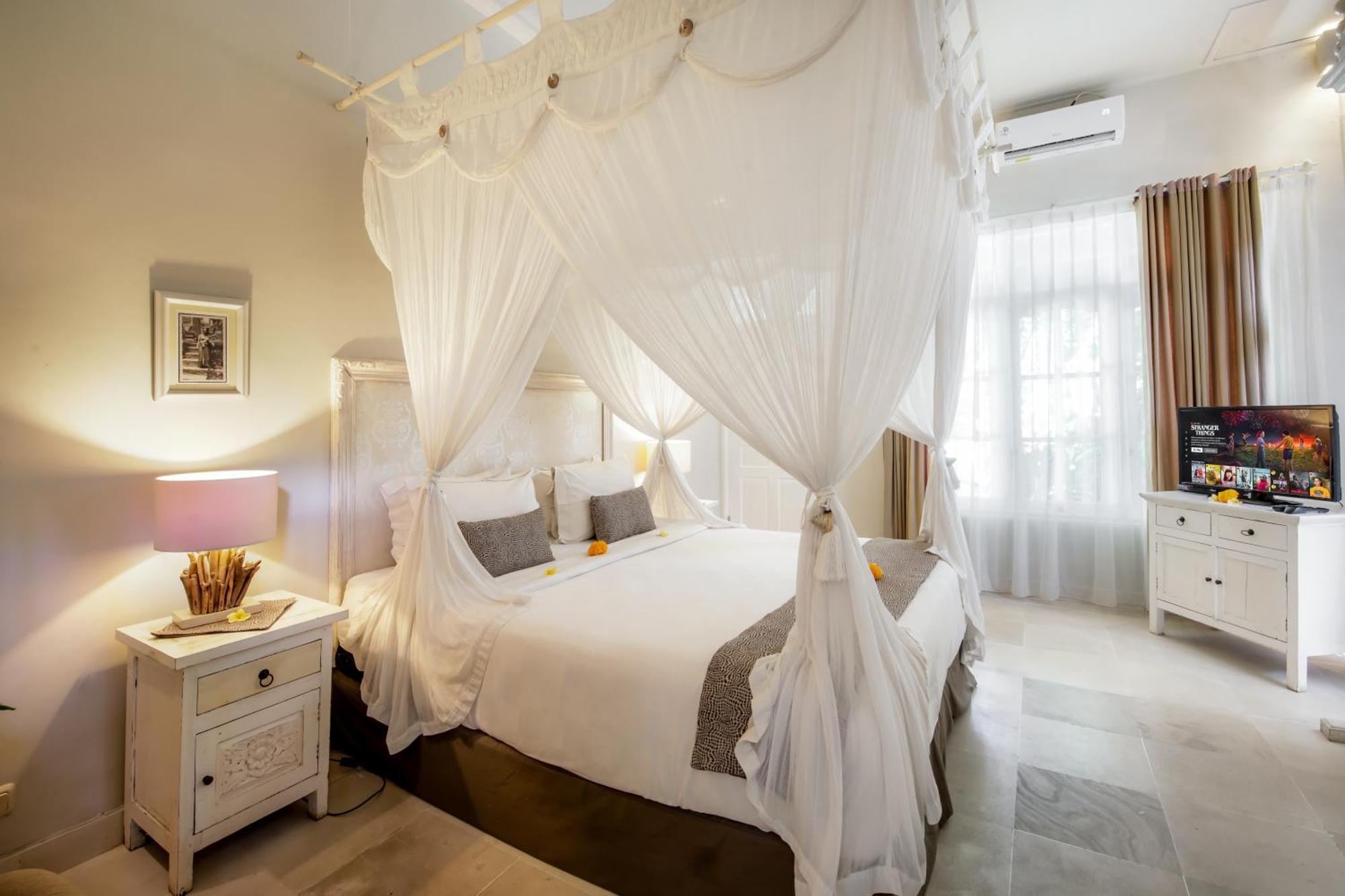 Villa Lodek Deluxe Seminyak  Luaran gambar