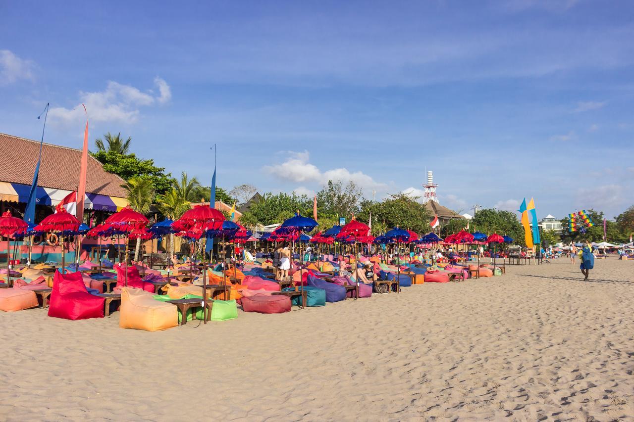 Villa Lodek Deluxe Seminyak  Luaran gambar