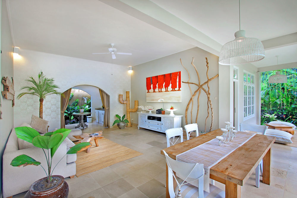 Villa Lodek Deluxe Seminyak  Luaran gambar